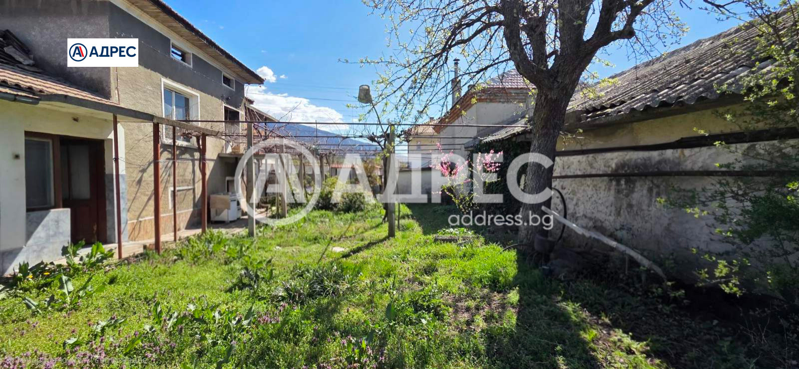 Продава КЪЩА, с. Кърнаре, област Пловдив