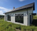 Продава КЪЩА, област София, с. Нови хан • 350000 € / 684540.50 лв. • 15287192 1