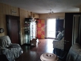 2 Schlafzimmer Wazraschdane, Burgas 1