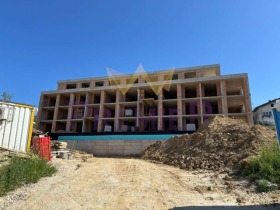 2 makuuhuonetta m-t Ptšelina, Varna 10