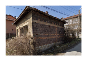 Продажба на парцели в град Перник - изображение 1 