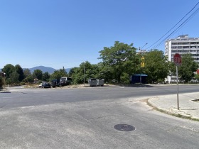 Trama Karlovo, região Plovdiv