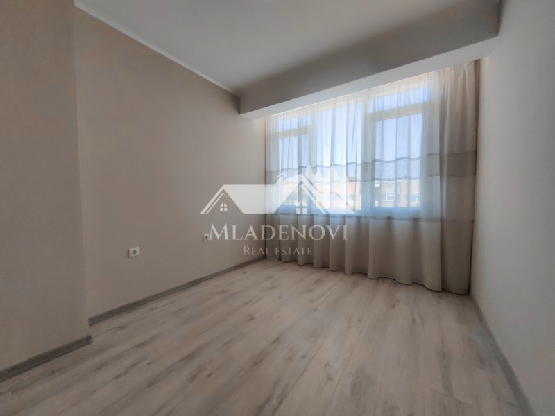 Na prodej  1 ložnice Burgas , Meden rudnik - zona V , 56 m2 | 90609391 - obraz [12]