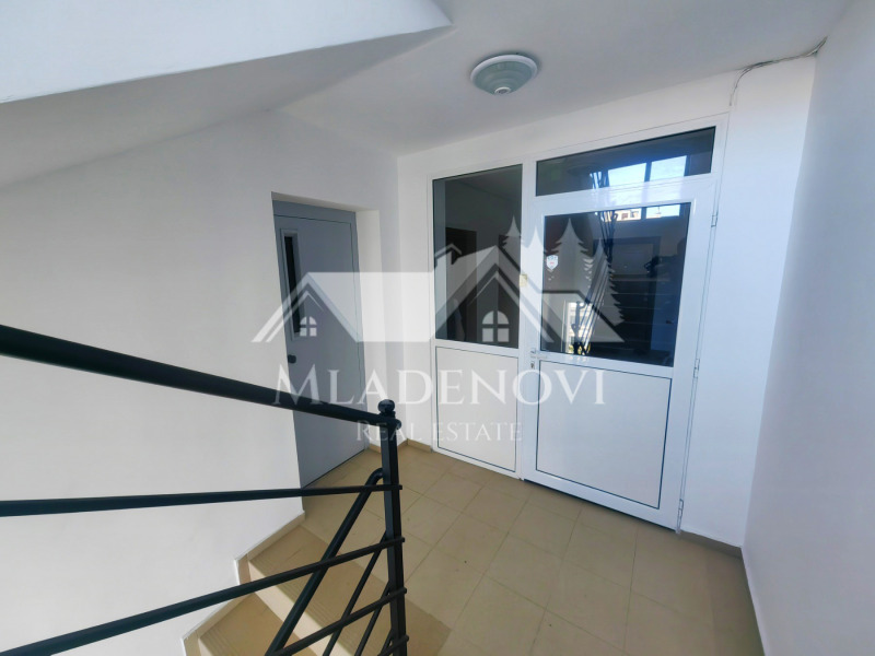 Na prodej  1 ložnice Burgas , Meden rudnik - zona V , 56 m2 | 90609391 - obraz [14]