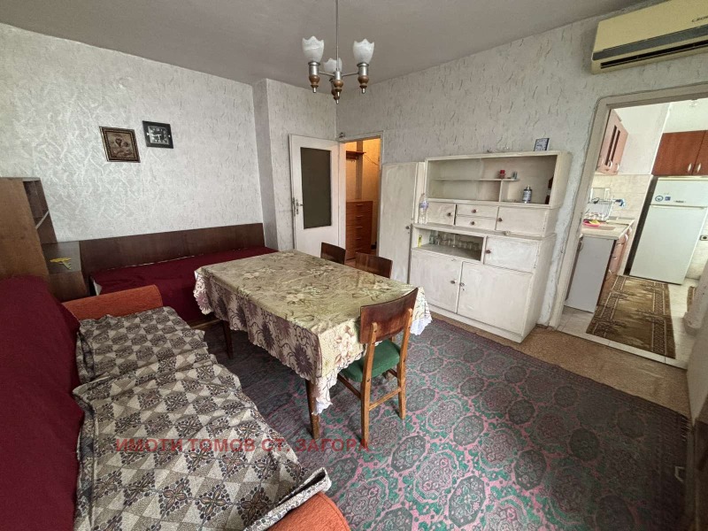 Myytävänä  1 makuuhuone Stara Zagora , Tri tšutšura - jug , 58 neliömetriä | 89960714 - kuva [2]