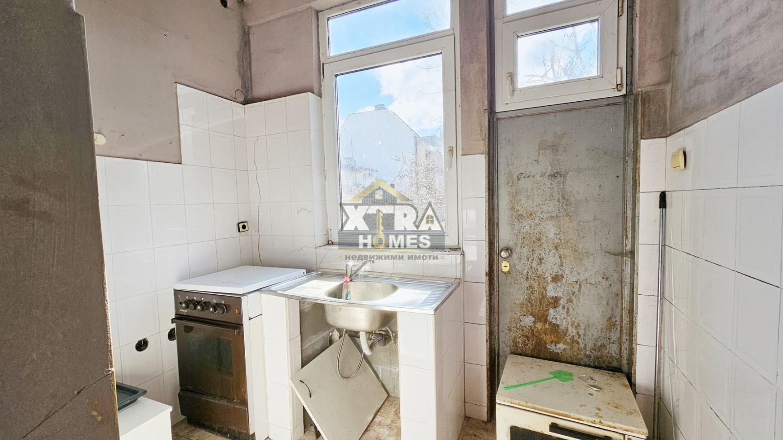 Продава 3-СТАЕН, гр. София, Център, снимка 6 - Апартаменти - 53647678