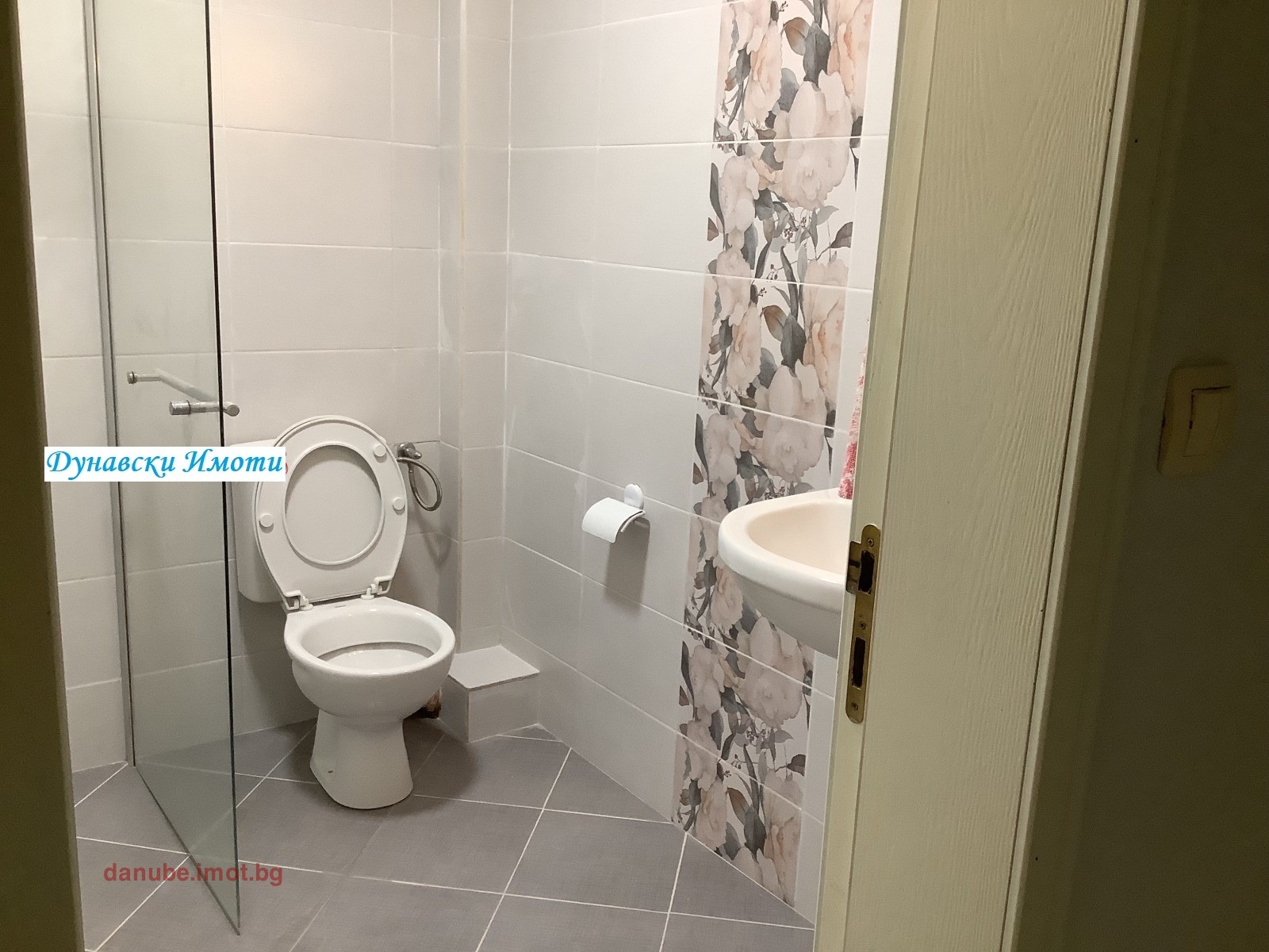 Продава МНОГОСТАЕН, гр. Русе, Възраждане, снимка 14 - Апартаменти - 56214711