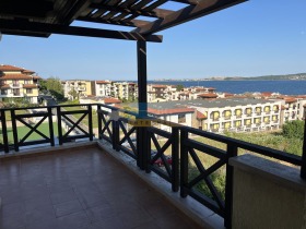 İki Katlı Daire Çernomorec, bölge Burgaz