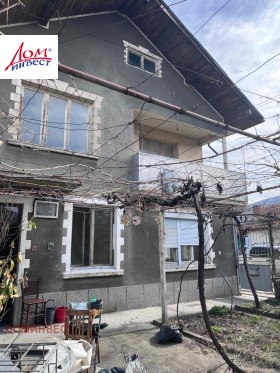 Продажба на имоти в гр. Перущица, област Пловдив - изображение 9 