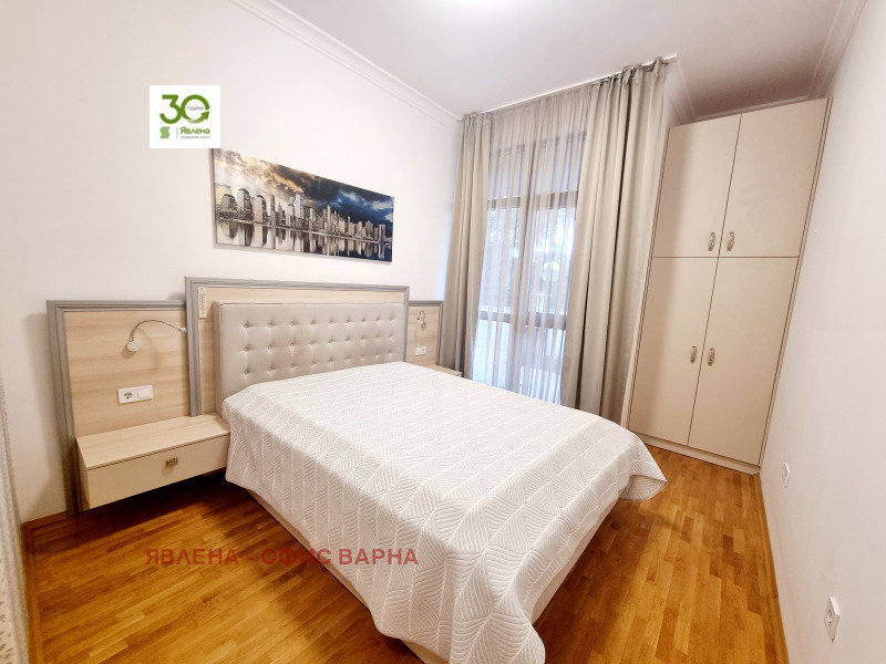 Продава 2-СТАЕН, гр. Варна, к.к. Св.Св. Константин и Елена, снимка 4 - Апартаменти - 52463926