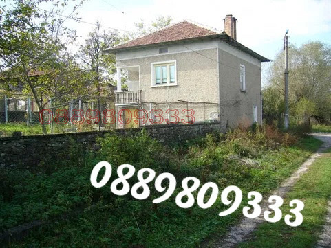 Продава КЪЩА, с. Буря, област Габрово, снимка 2 - Къщи - 54555036