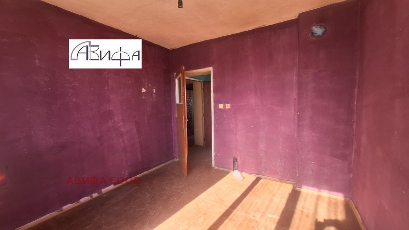 Продава КЪЩА, гр. Елин Пелин, област София област, снимка 2 - Къщи - 53385076