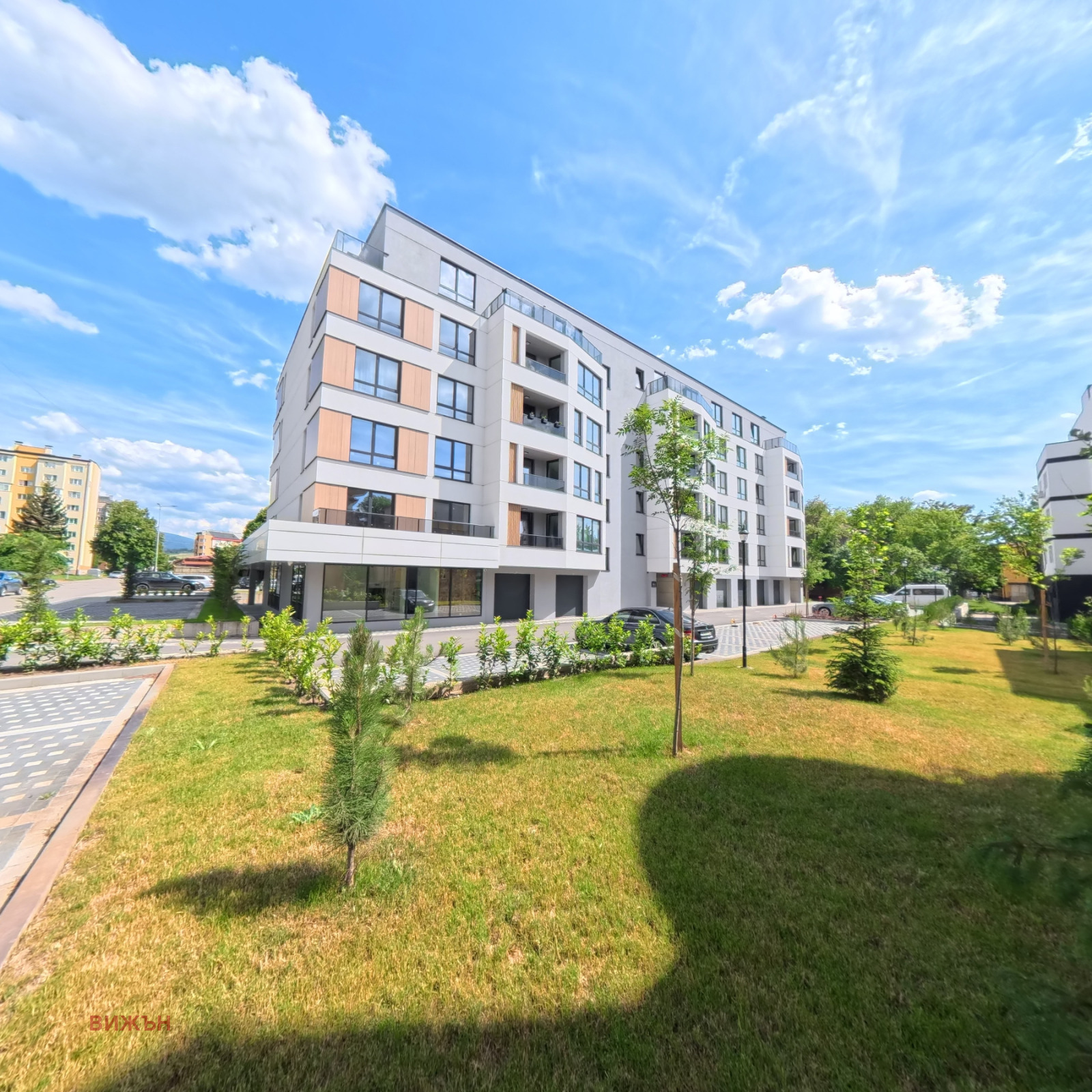 Продава 2-СТАЕН, гр. Перник, Изток