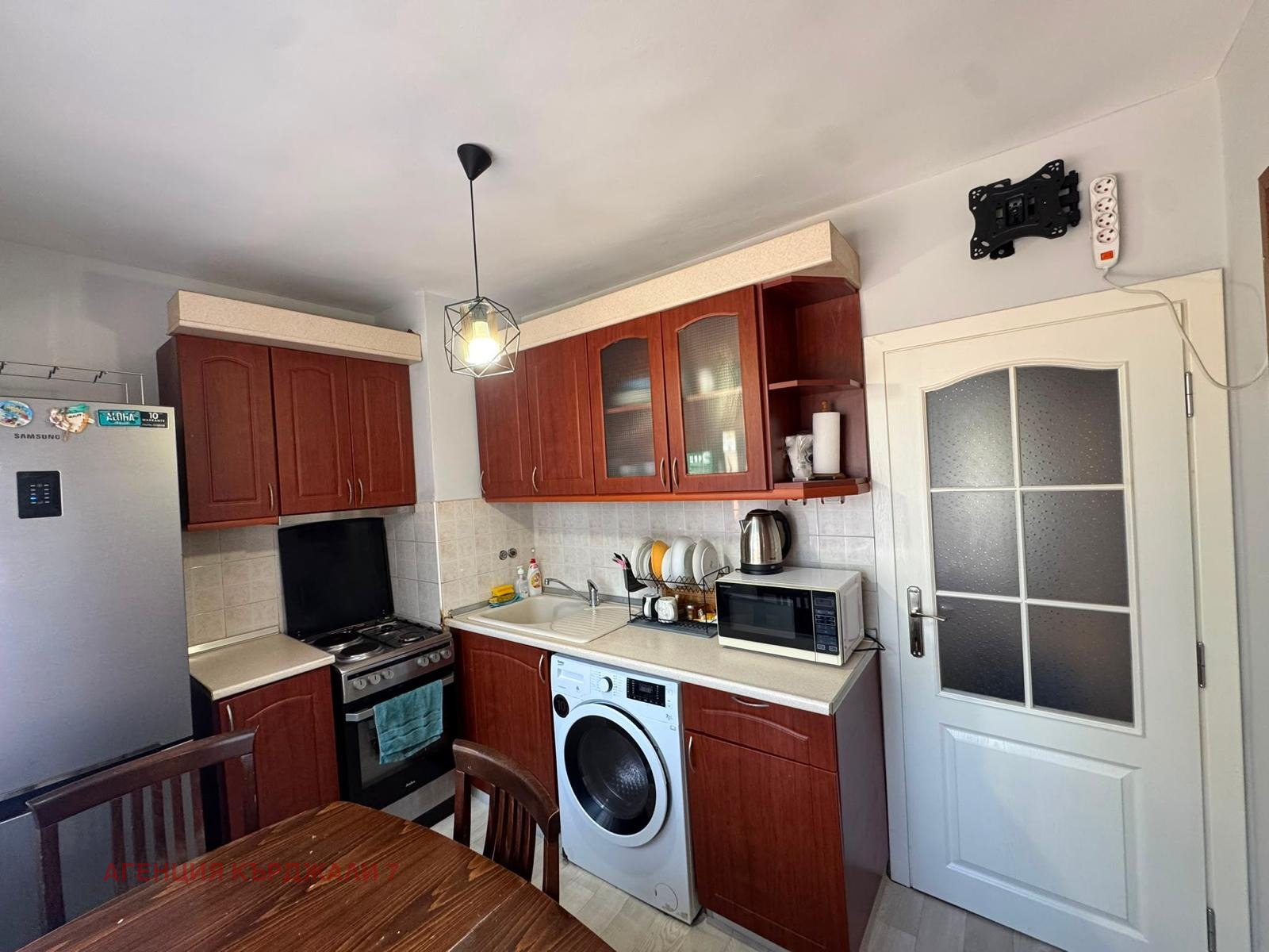 Продава 3-СТАЕН, гр. Кърджали, Център, снимка 11 - Апартаменти - 56067235