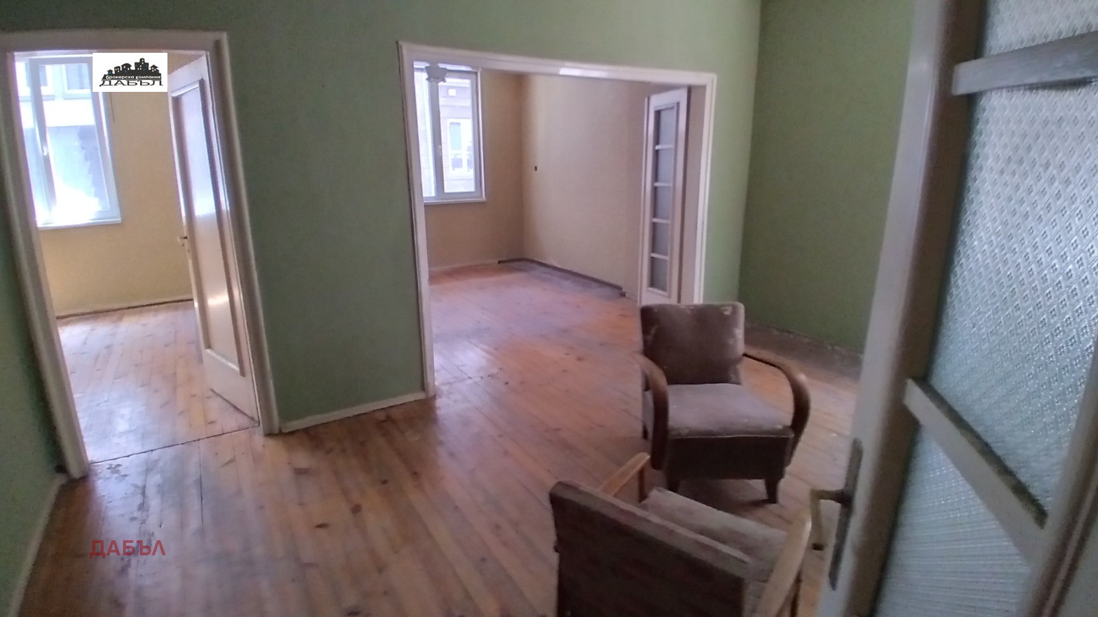 Продава МНОГОСТАЕН, гр. София, Център, снимка 3 - Апартаменти - 54554027