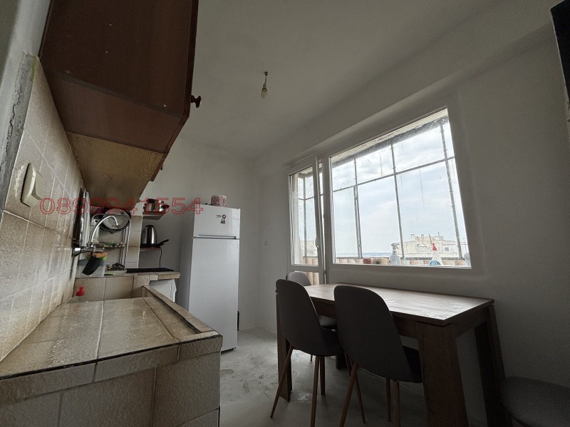 Продава 2-СТАЕН, гр. Разград, Орел, снимка 11 - Апартаменти - 52780357