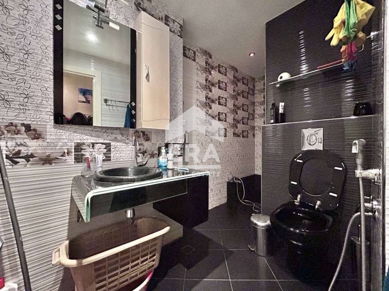 Продава  4-стаен град София , Център , 76 кв.м | 79590852 - изображение [8]