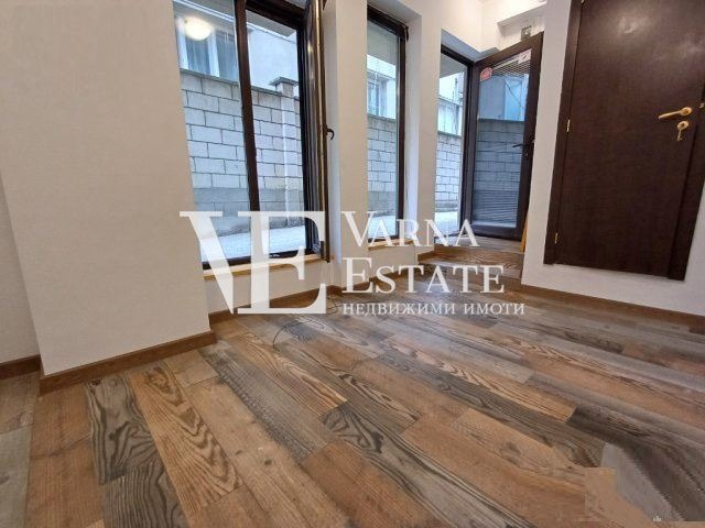 Продава ОФИС, гр. Варна, Център