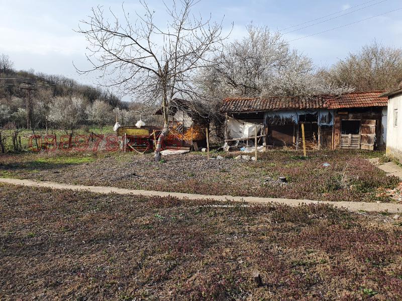 Продава КЪЩА, с. Малък Преславец, област Силистра, снимка 5 - Къщи - 52779968