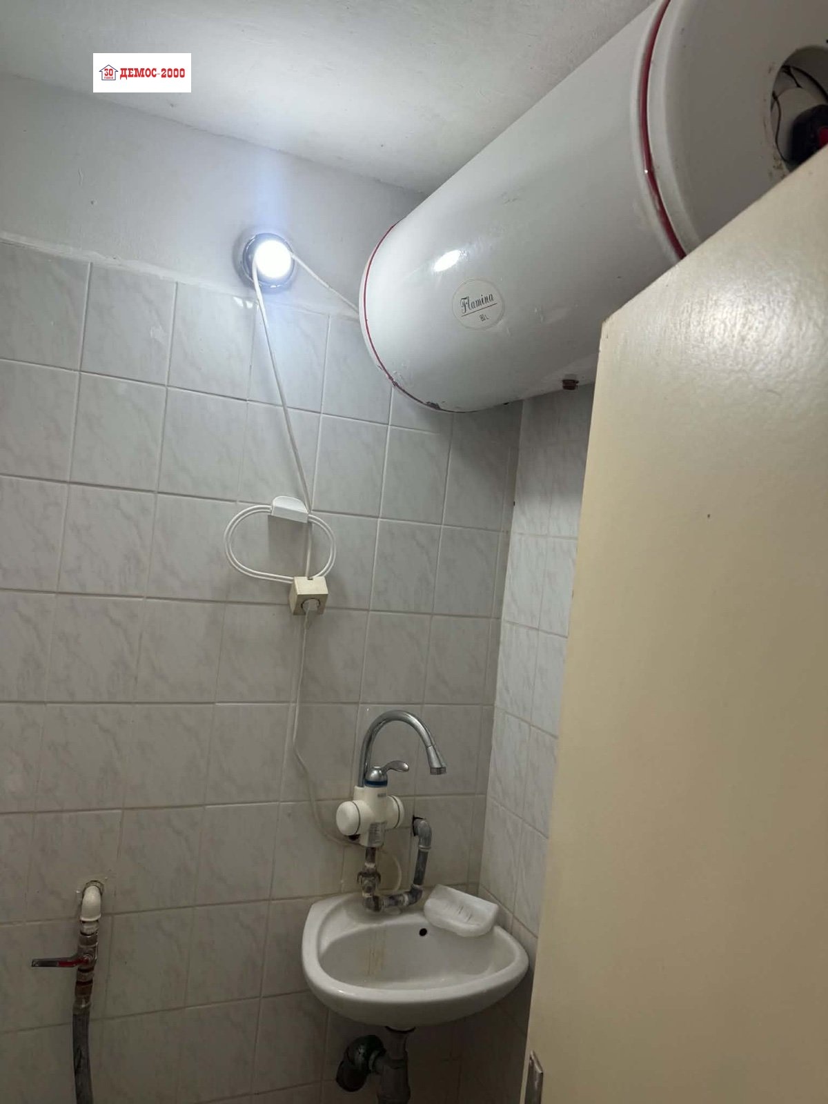 Продава МАГАЗИН, гр. Варна, Спортна зала, снимка 4 - Магазини - 55112394