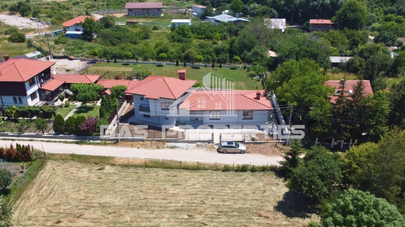 Продава КЪЩА в област София, гр. Божурище - 240 кв.м / 495 000 € » 968 135.85 лв., БАС ПРОПЪРТИС