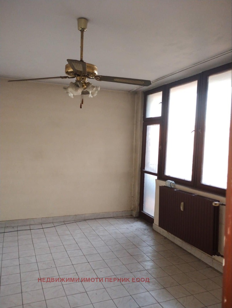 Te koop  1 slaapkamer Pernik , Dimova machala , 60 m² | 11569063 - afbeelding [2]