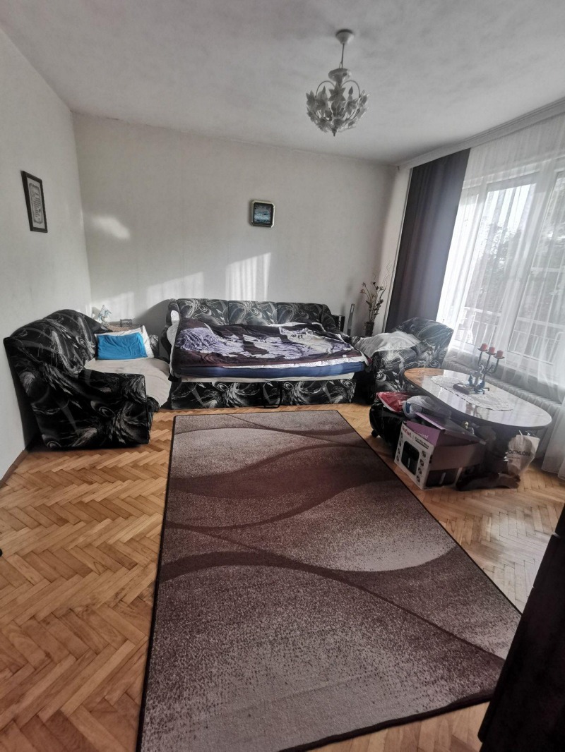 Продава 2-СТАЕН, град София, Толстой • 122000 € / 238611.26 лв. • 53253551 1