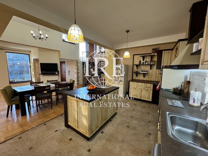 Продава КЪЩА, с. Приморци, област Добрич, снимка 5 - Къщи - 52227010