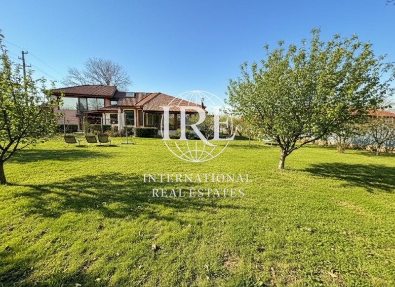 Продава КЪЩА, с. Приморци, област Добрич, снимка 13 - Къщи - 52227010