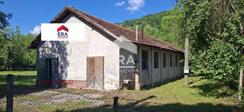 Продава КЪЩА, с. Сопот, област Ловеч, снимка 3 - Къщи - 55345993