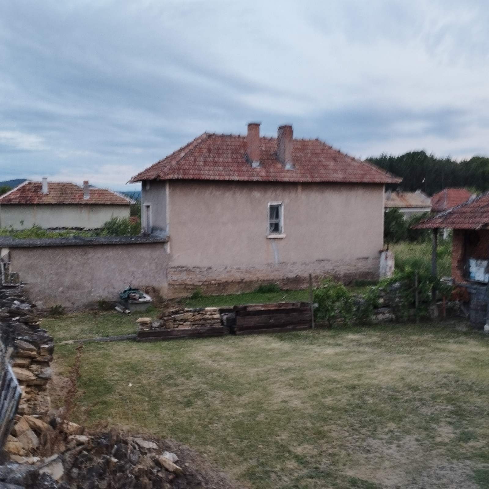 Продава КЪЩА, с. Зверино, област Враца
