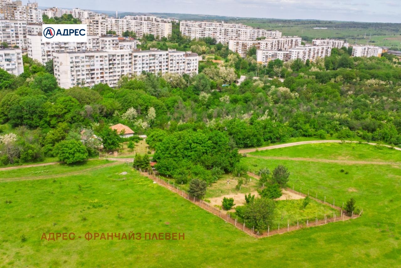Продава ПАРЦЕЛ, гр. Плевен, Дружба 3, снимка 2 - Парцели - 54617402
