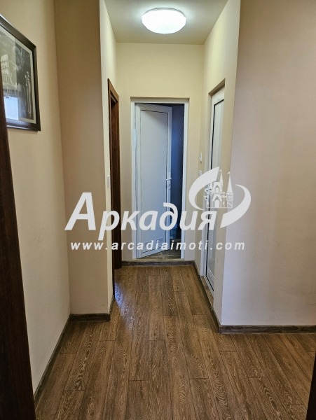 Продава  3-стаен град Пловдив , Въстанически , 127 кв.м | 88943669 - изображение [9]