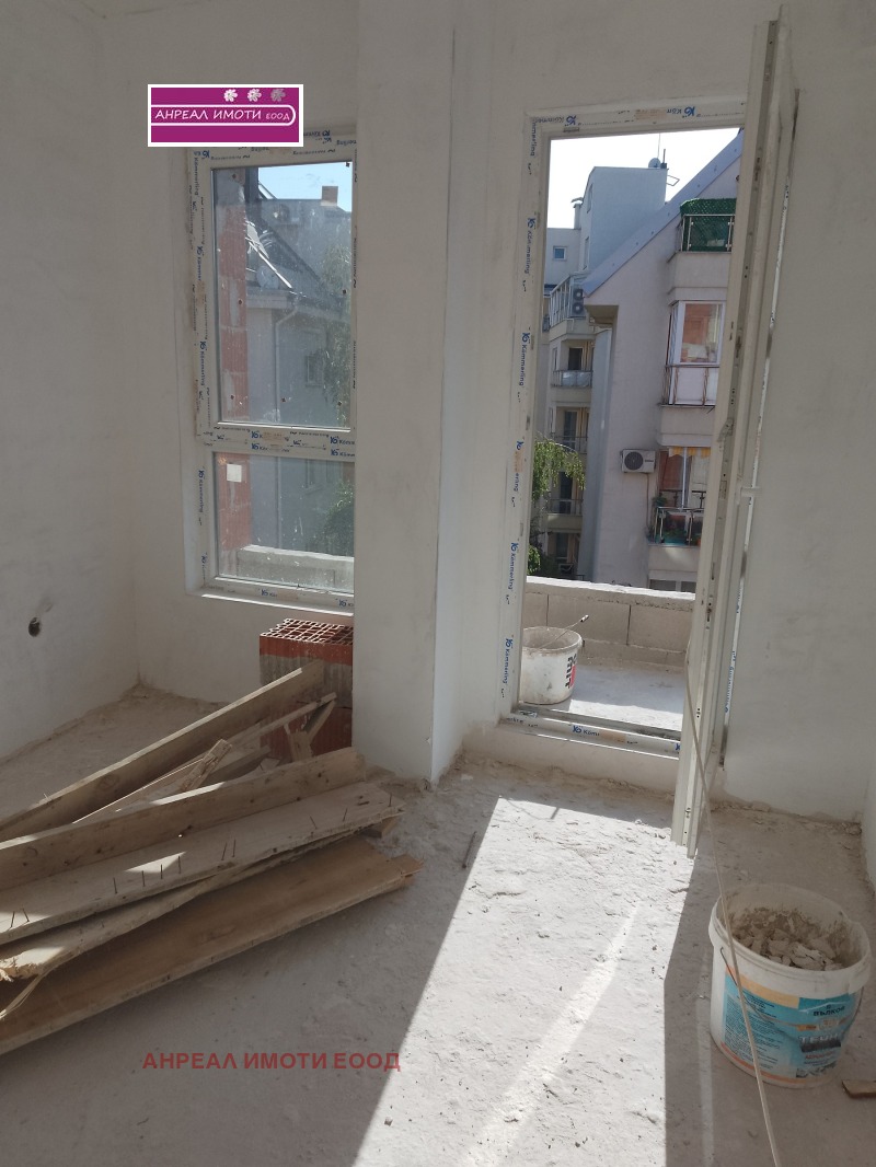 In vendita  2 camere da letto Sofia , Manastirski livadi , 88 mq | 60101659 - Immagine [2]