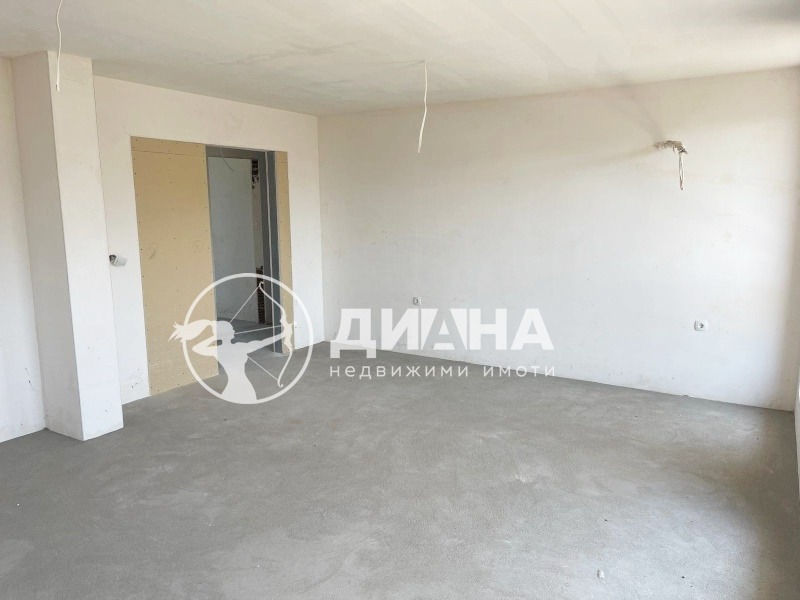 À venda  2 quartos Plovdiv , Mladejki Halm , 94 m² | 37256394 - imagem [2]