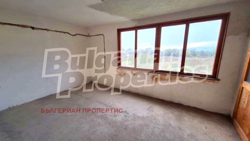 Продава КЪЩА, с. Граф Игнатиево, област Пловдив, снимка 13 - Къщи - 52196051