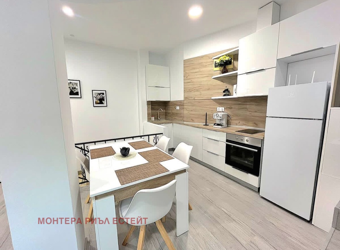 Продава 2-СТАЕН, гр. Варна, Бриз, снимка 2 - Апартаменти - 56367079