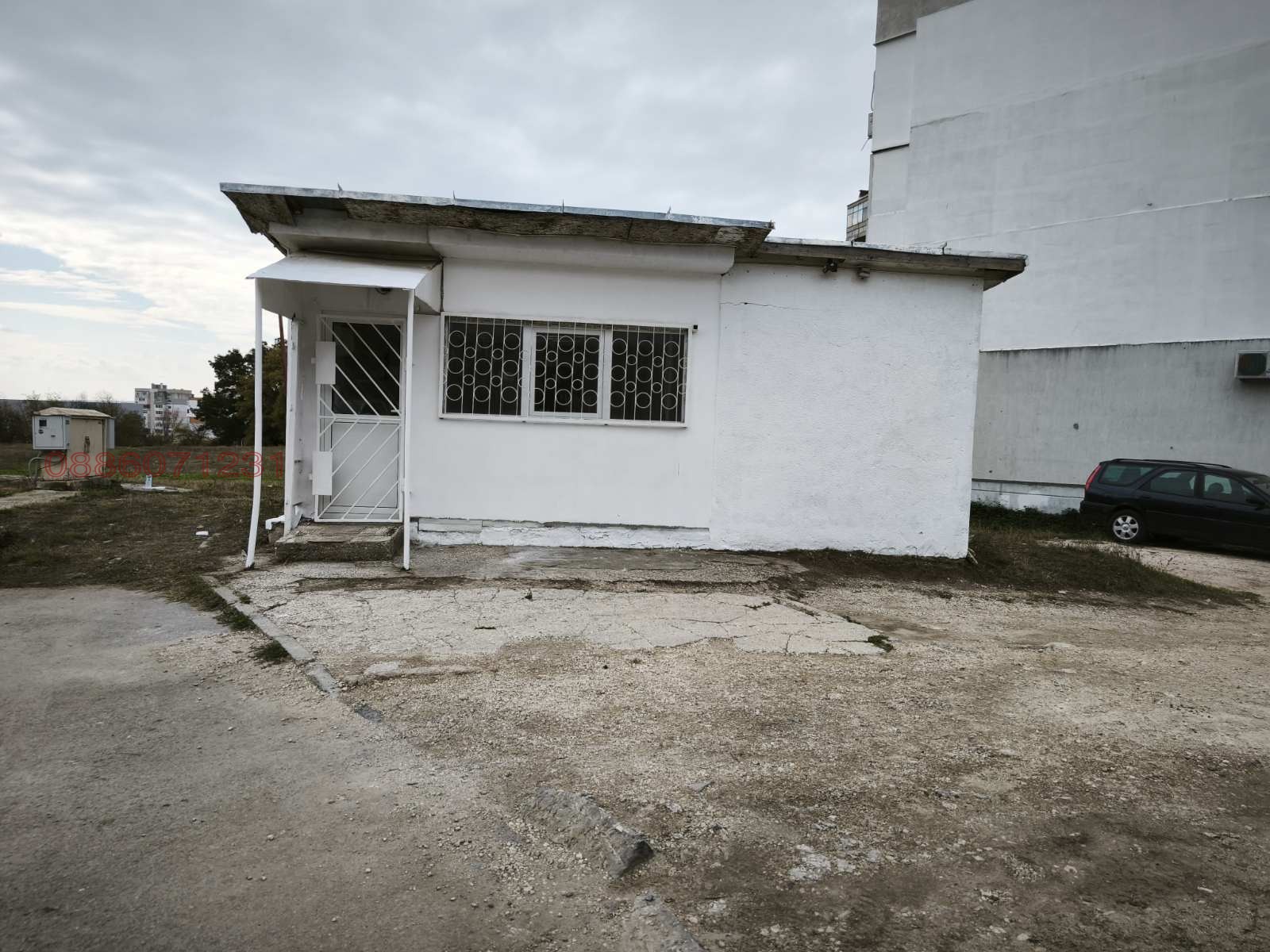 Продава МАГАЗИН, гр. Варна, Владислав Варненчик 1, снимка 2 - Магазини - 55301175