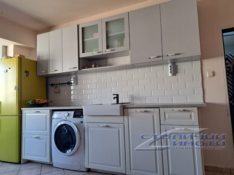 Продава  1-стаен град София , Света Троица , 44 кв.м | 57466521 - изображение [2]