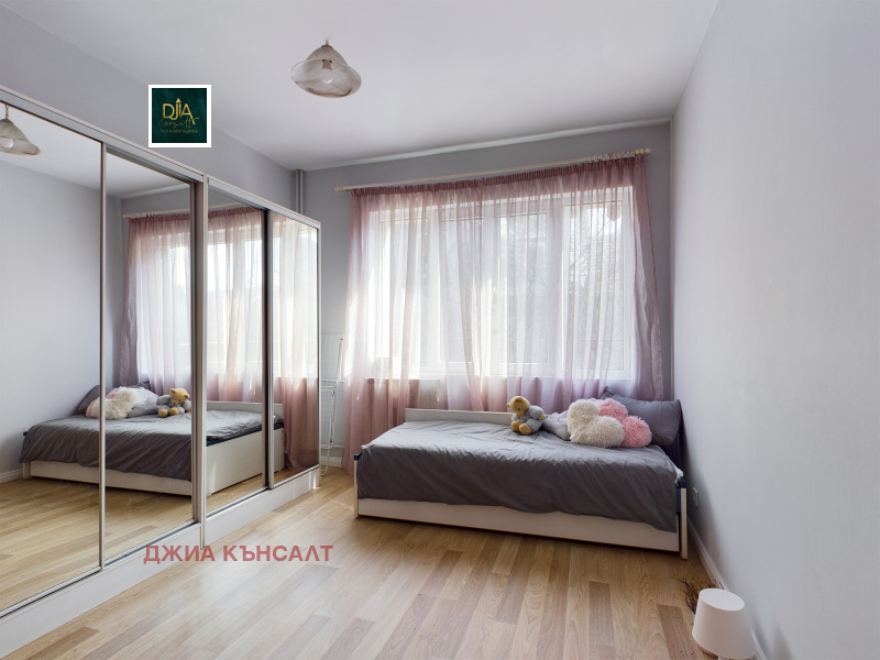 À venda  2 quartos Sofia , Centar , 110 m² | 28335693 - imagem [6]