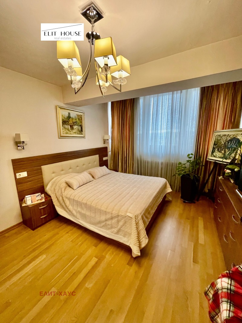 Na prodej  3 ložnice Sofia , Oborište , 315 m2 | 83759336 - obraz [10]