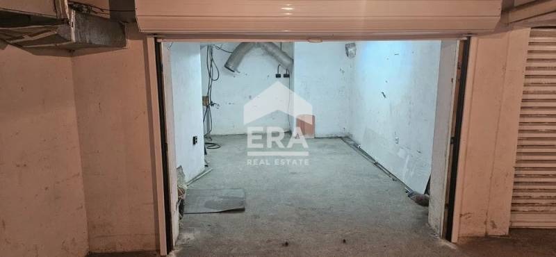 Продава ГАРАЖ, ПАРКОМЯСТО, гр. Варна, Център, снимка 2 - Гаражи и паркоместа - 52637824