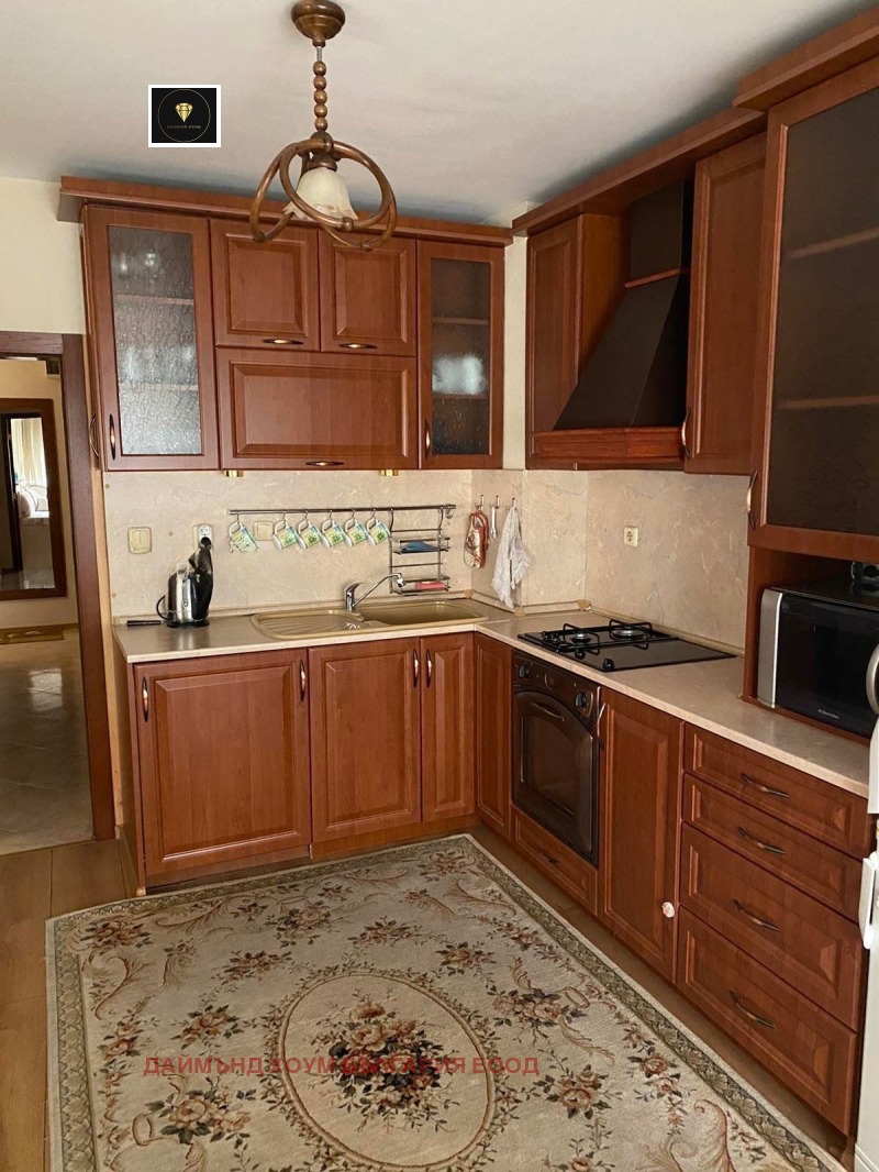 Продава МНОГОСТАЕН в град Пловдив, Център - 156 кв.м / 421 200 € » 823 795.60 лв., ДАЙМЪНД ХОУМ БЪЛГАРИЯ ЕООД