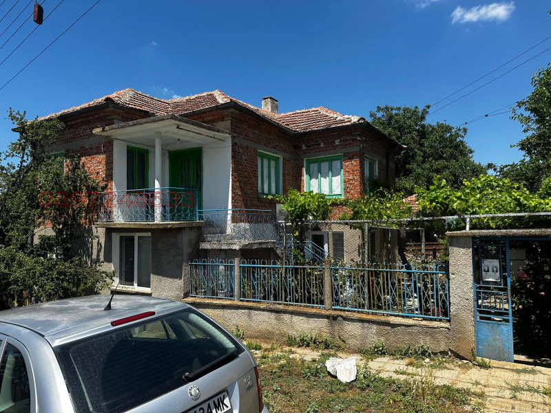 Продава КЪЩА в област Ямбол, с. Мелница - 80 кв.м / 28 121.05 € » 55 000 лв.