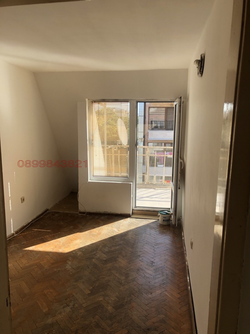 Продава 3-СТАЕН, гр. Варна, Централна поща, снимка 4 - Апартаменти - 53434345