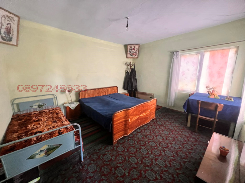 Продава КЪЩА, с. Мелница, област Ямбол, снимка 9 - Къщи - 52782696