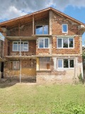 Продава КЪЩА, с. Богомилово, област Стара Загора, снимка 2