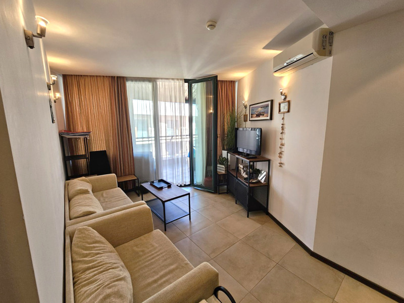 Продава  2-стаен област Добрич , гр. Балчик , 63 кв.м | 49923706 - изображение [2]