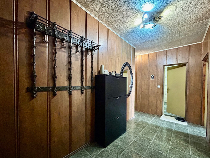 Продава  3-стаен град София , Люлин - център , 89 кв.м | 12502878 - изображение [12]