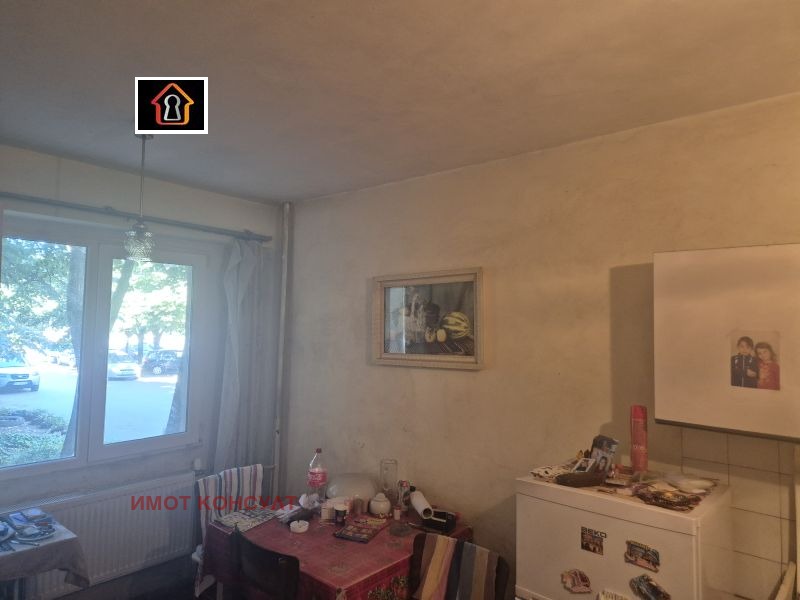 Продава 3-СТАЕН, гр. Враца, Дъбника, снимка 3 - Апартаменти - 55470951
